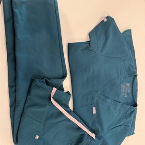 Figs Teal / Blue Scrub Set with Pink Drawstring